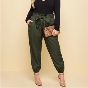 NWOT Sateen Paper Bag Belted Waist Joggers
